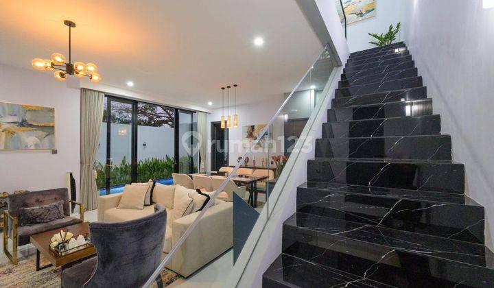 Villa Furnished Full Granit Furniture Mewah di Canggu Badung Bali 1