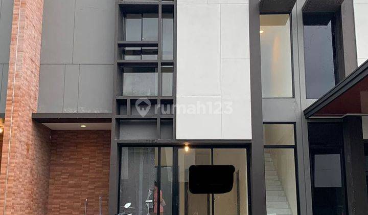 Rumah Suvarna Sutera Cluster Alam Signature Lokasi Strategis 1