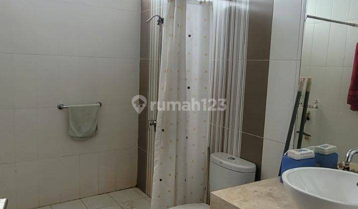 Rumah mewah 3 lantai Semi Furnish di Alam Sutera Tangerang 2