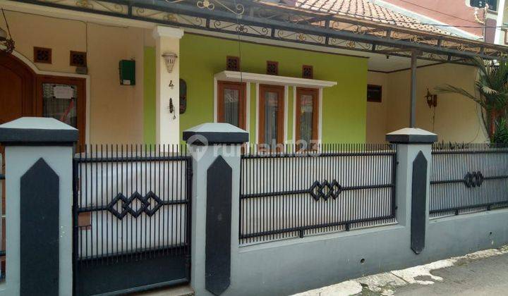 Dijual Rumah Siap Huni 2 Lantai Semi Furnish di Cijawura Hilir Margacinta Kota Bandung  2