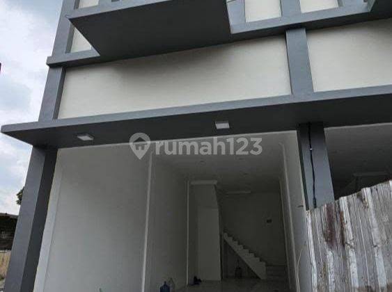 Ruko Strategis 2 Lantai Siap Pakai di Salatiga 1