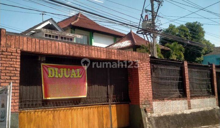 Rumah Sangat Luas Bagus Untuk Kos Kosan di Jalan Senjoyo Salatiga 1