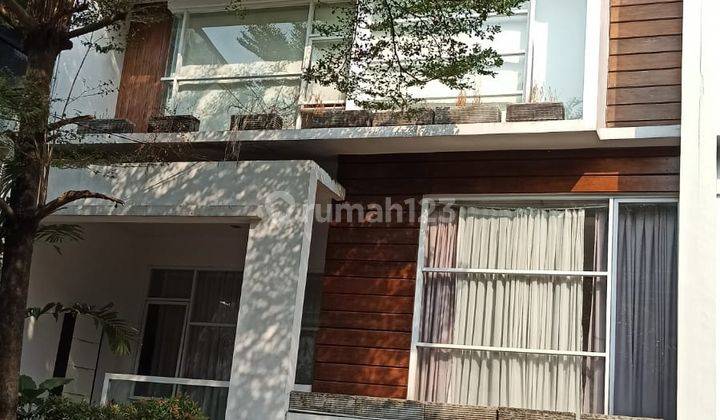  Jual Bu Rumah Mewah Dan Asri Ada Pool, Jagakarsa, Jakarta Selatan. 2