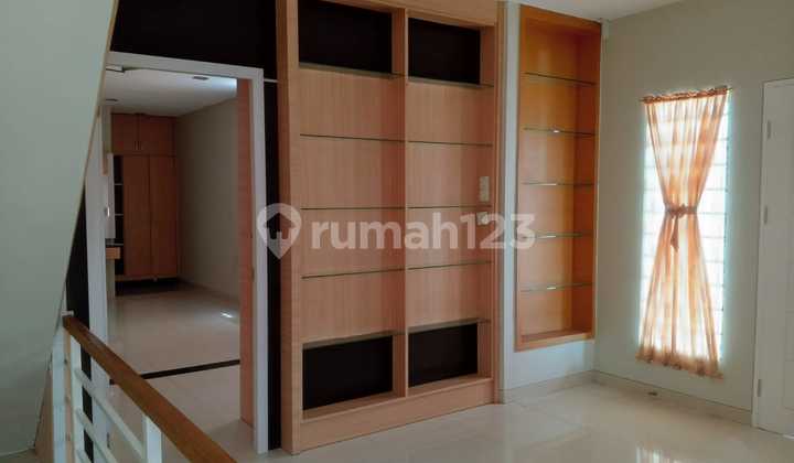 2-Story Comfortable Residential House in Strategic Location Batam Center, Batam 2