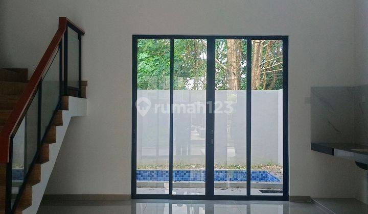 Rumah Baru 3 Lantai Dekat Pusat Kota Batam 1