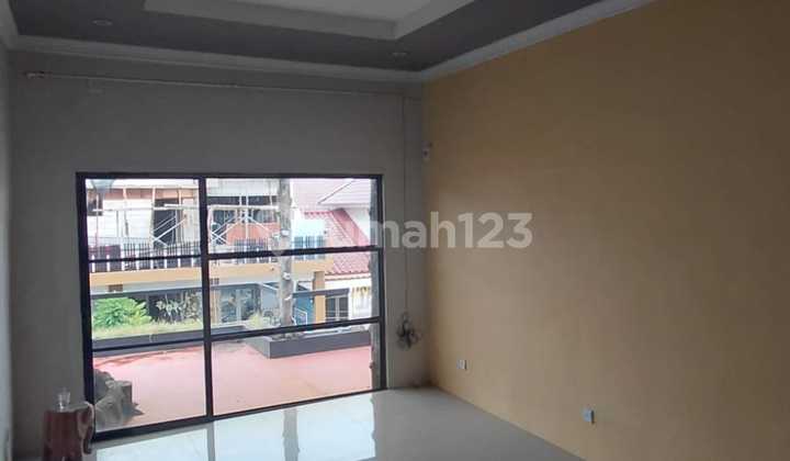 Rumah 2 Lantai Dekat Pusat Perbelanjaan Di Batam Kota 2