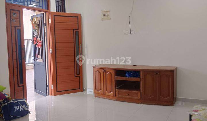 Rumah 2 Lantai Cantik Dan Nyaman Hook Di Tiban, Batam 1