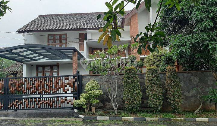 Jual Rumah MEWAH Deluxe 2 lantai Full furnished di Sentul 1