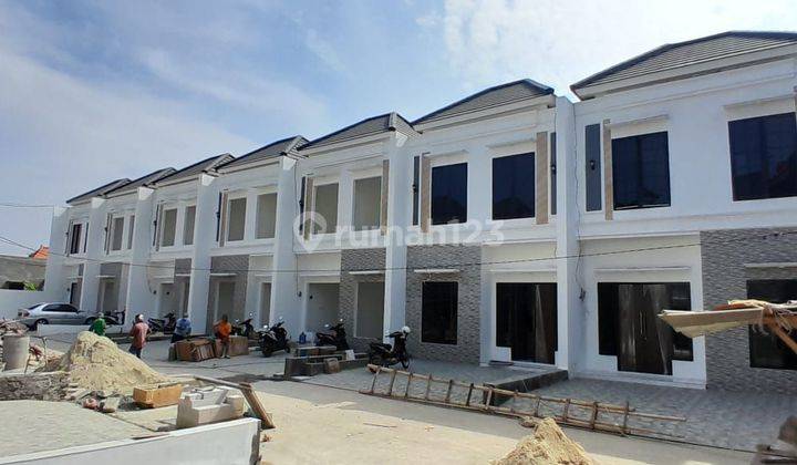 RUMAH 2 LANTAI SIAP HUNI JATISAMPURNA 1