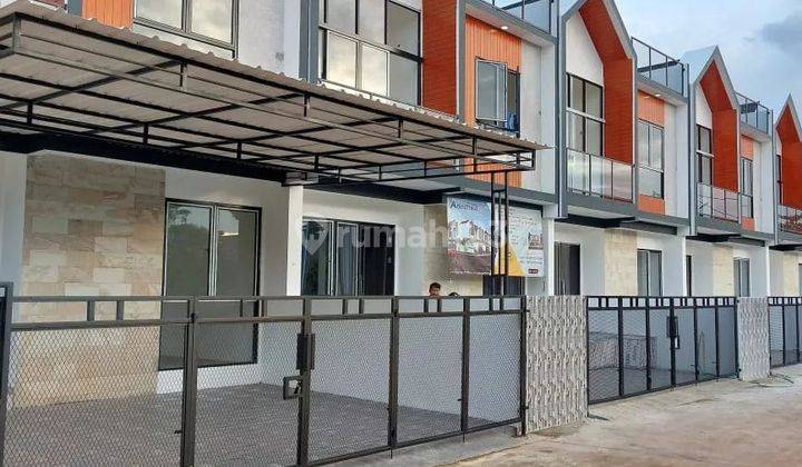 TOWNHOUSE 2,5 LANTAI POSISI POJOK CIKEAS CIBUBUR 1