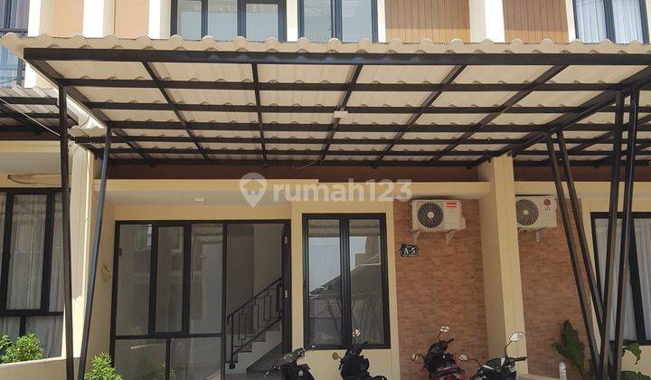 RUMAH READY STOK DIBEKASI DEKAT KOLAM RENANG TANPA DP 0%  1