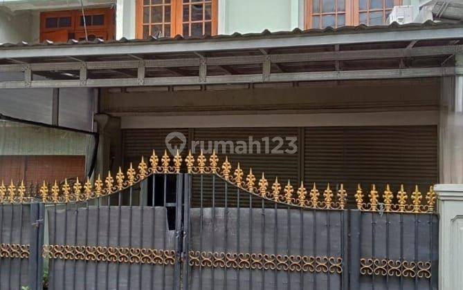 Rumah 2 Lantai Bagus SHM di Kavling Dki , Jakarta Timur 1