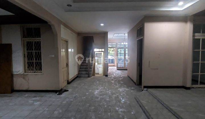 Rumah 2 Lantai Bagus SHM di Harapan Indah 1, Bekasi 2