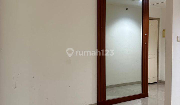 Apartement Paladian Park 2 BR Semi Furnished Bagus 2