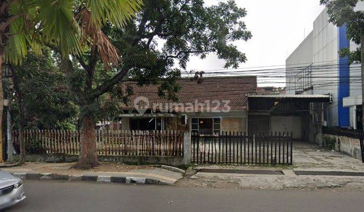 Ruang usaha cocok untuk cafe Kantor di Burangrang Bandung 1