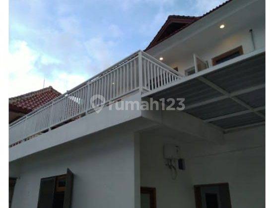 Dijual Rumah 2 Lantai Furnished Seminyak 2