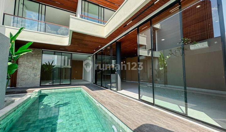 Dijual Luxury Villa Best Price Close To Canggu 1