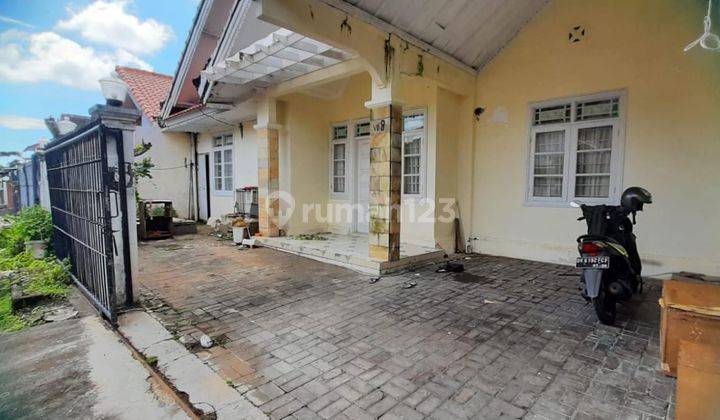 4 Bedroom House Strategic Location Needs Renovation Negotiable Until Deal 1