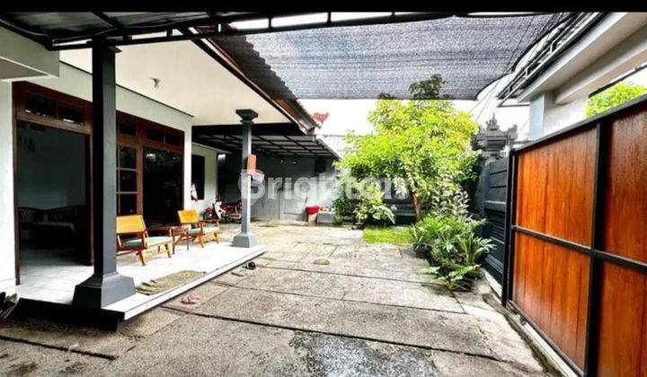 RUMAH SIAP HUNI DI JALAN PALAPA SESETAN 2