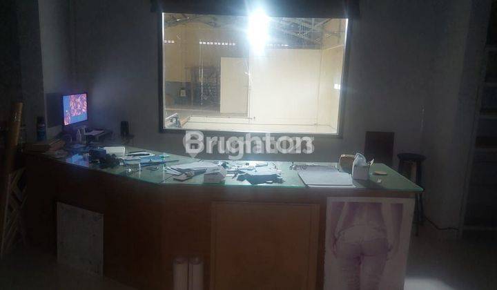 TEMPAT DAN LOKASI LANGKA UNTUK SIMPAN BARANG ATAU WORKSHOP 2