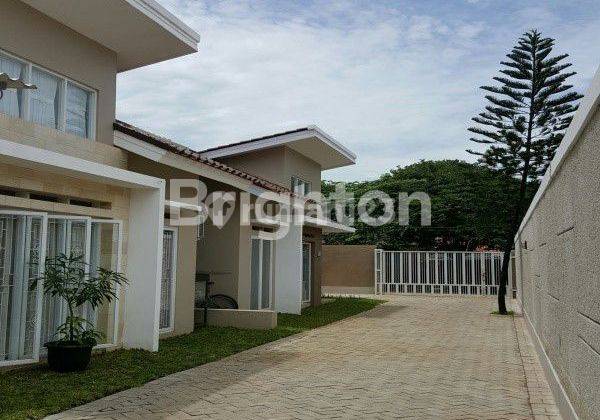 RUMAH TROPIS CANTIK DALAM CLUSTER DI DEPOK 2