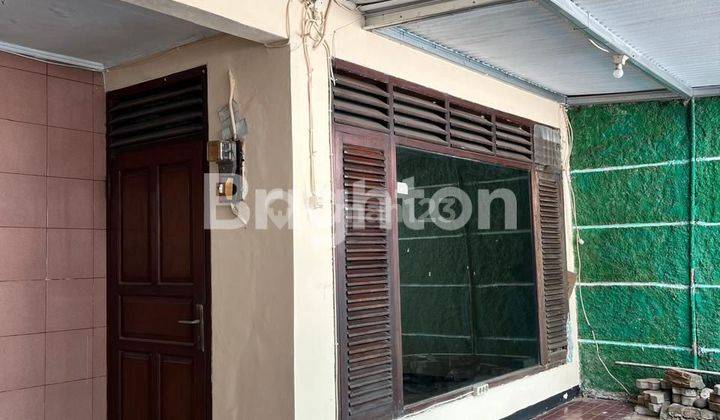 RUMAH LAMA BUTUH RENOV LOKASI STRATEGIS DI KALIBATA 1