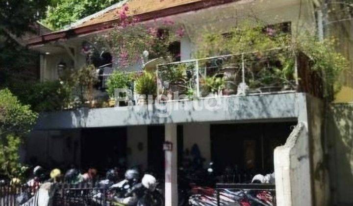 RUMAH KOST LINGKUNGAN KOMERSIAL SELANGKAH KE SCBD SUDIRMAN 1