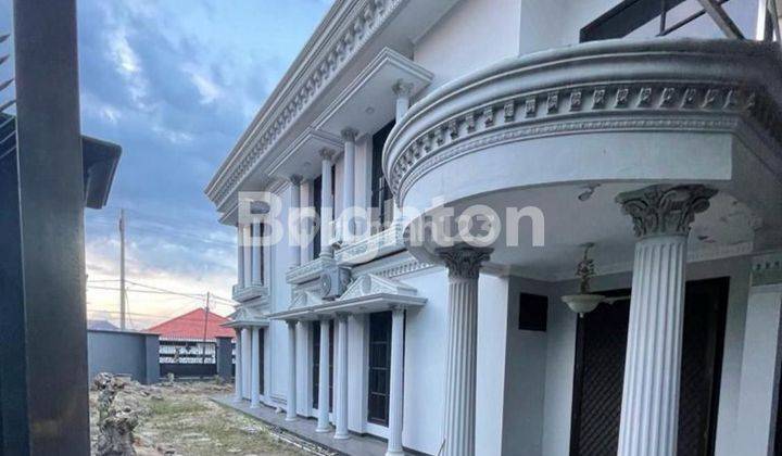 RUMAH MEWAH LUAS DI GUBENG 1