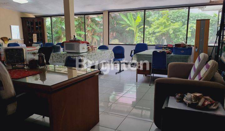 RUMAH TERAWAT BISA UNTUK USAHA / KANTOR DEKAT PINTU TOLL DI CINERE 2