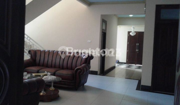 Elegant and Charming House in Jagakarsa 2