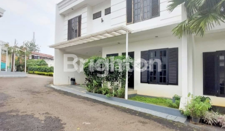 BEAUTIFUL NEW HOUSE STRATEGICALLY LOCATED IN LEBAK BULUS NEAR MRT STATION & TOLL ROAD
