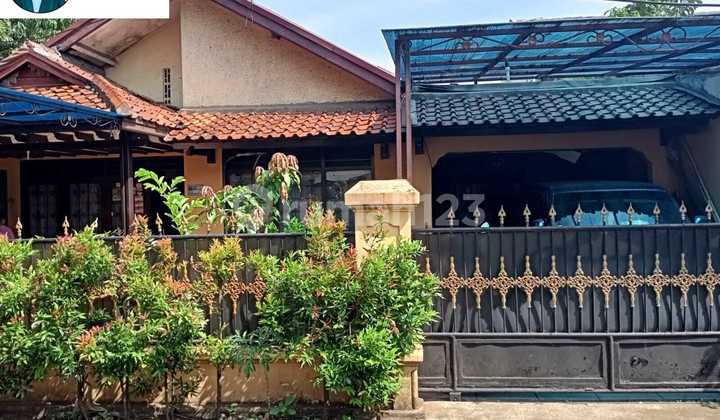 312. For Sale: House + 5 Strategic Kiosks Near Ciledug Toll Road, North Petukangan, South Jakarta – Suitable for Business & Residence 2