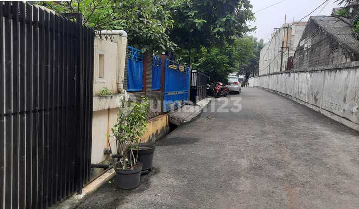 384. Murah Dijual Cepat Rumah Komplek di M Saidi Petukangan Pesanggrahan Jakarta Selatan - Strategis Siap Huni 2