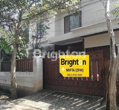 99. Murah Dijual Rumah Mewah 2 Lantai Luas di Kemang Timur, Jakarta Selatan Siap Huni Bebas Banjir