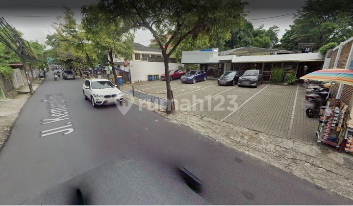 461. Dijual Rumah Usaha di Pinggir Jalan Kemang Timur Raya, Jakarta Selatan