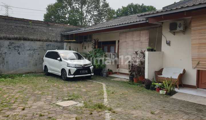 527. For Sale: 8 Rental Units & 2 Shophouses by Kranggan Main Road, Jatisampurna, Bekasi - SHM Certificate, Area 1200M² 2