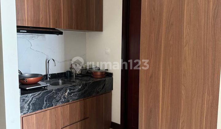 235. Disewakan Apartment Permata Hijau Suites Tower Ebony Jakarta Selatan Full Furnished High Floor 2