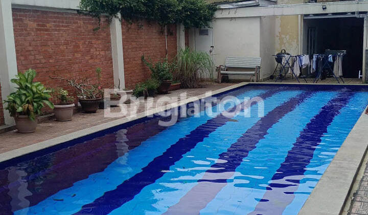 304. Jual Cepat Rumah Tua Hitung Luas 6.548 m² di Dukuh Patra Tebet Jakarta Selatan – Cocok untuk Resto, Hotel, atau RS