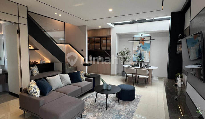 P112. Dijual Rumah 3 Lantai Chelia Residence Summarecon Bekasi Tarumajaya - Mulai 900 Jutaan