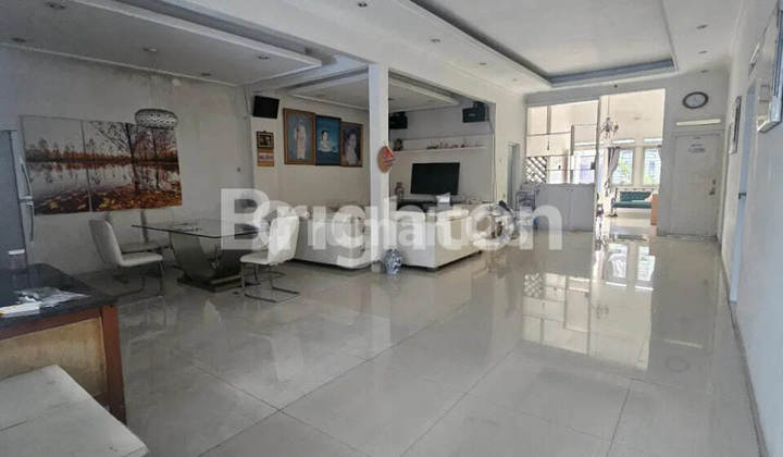 411. Dijual Rumah Mewah di Sunter Agung Permai Kelapa Gading Jakarta Utara – Luas , Lingkungan Nyaman & Premium 411. Dijual Rumah Mewah di Sunter Agung Permai Kelapa Gading Jakarta Utara – Luas , Lingkungan Nyaman & Premium