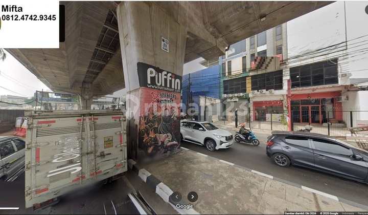 348. For Rent 4-Story Strategic Shop House on Ciledug Raya, Kebayoran Lama, South Jakarta – Beside Main Road