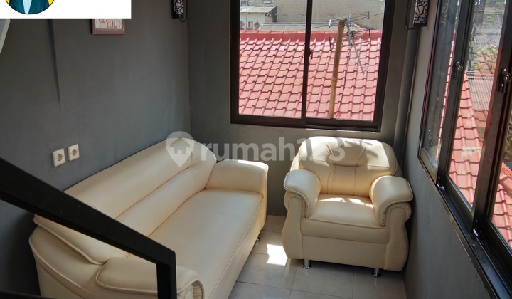 432. Dijual Rumah 3 Lantai Kontrakan & Kos VILATAMA Mampang Prapatan Jakarta Selatan – Lokasi Strategis Dekat Trans TV & Kampus Paramadina 432. Dijual Rumah 3 Lantai Kontrakan & Kos VILATAMA Mampang Prapatan Jakarta Selatan – Lokasi Strategis Dekat Trans TV & Kampus Paramadina