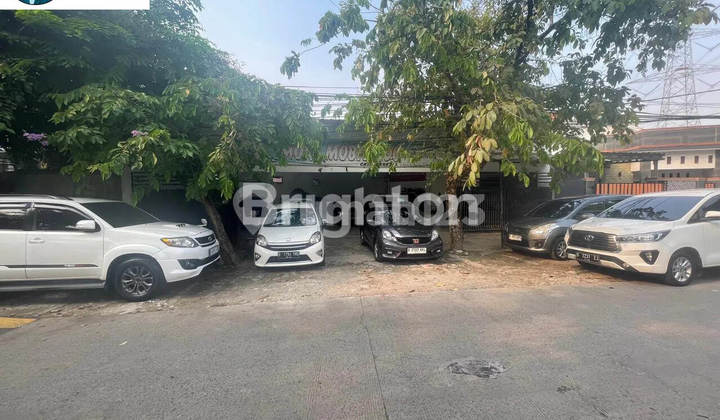 452. Commercial House Showroom for Rent East Jakarta Pondok Bambu Raya 2