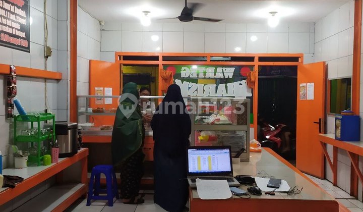 493. Kharisma Bahari Warteg Shop House Business Operation, North Bekasi - Strategic Busy Location by the Roadside, Ready for Immediate Sale with Fully Complete Equipment. 2