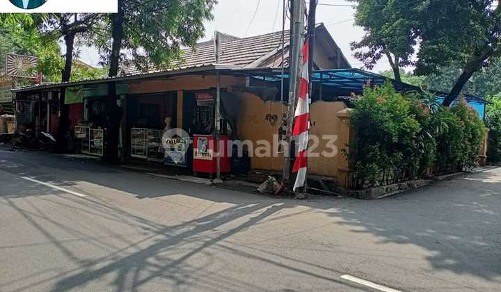 312. Dijual Rumah + 5 Kios Strategis di Dekat Tol Ciledug Petukangan Utara Jakarta Selatan – Cocok Usaha & Hunian
