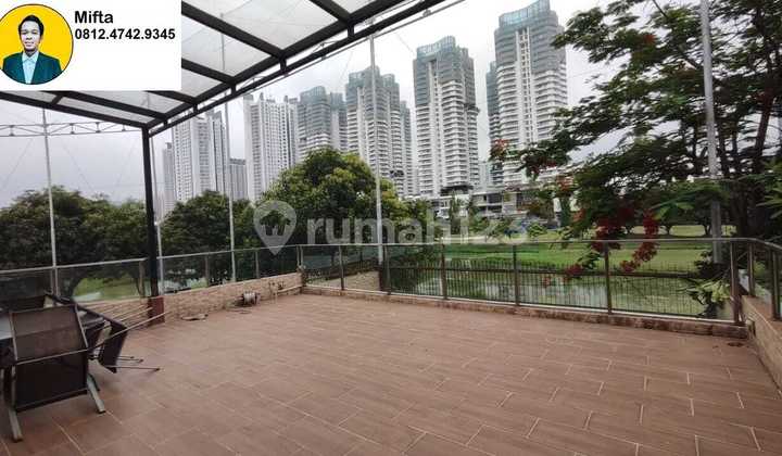 315. Dijual Rumah Mewah 3 Lantai Full Furnished Golf View di Kemayoran Jakarta Pusat - Lokasi Elite & Bebas Banjir