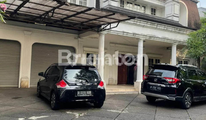 397. For Sale 2-Story House in Permata Hijau, South Jakarta Strategic Location Ready to Occupy Suitable for Business 397. For Sale 2-Story House in Permata Hijau, South Jakarta Strategic Location Ready to Occupy Suitable for Business