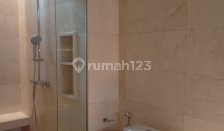 P114. Dijual Apartemen Mewah Low Rise Le Parc di Thamrin Jakarta Pusat - 200M Dari Grand Indonesia - Premium Tower Terrace 2