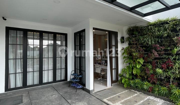 P81. Dijual Rumah 3 Lantai Bertema European Style Living Selangkah ke Pondok Indah Lokasi Ciputat Tangerang Selatan Harga 1.5Milyaran P81. Dijual Rumah 3 Lantai Bertema European Style Living Selangkah ke Pondok Indah Lokasi Ciputat Tangerang Selatan Harga 1.5Milyaran