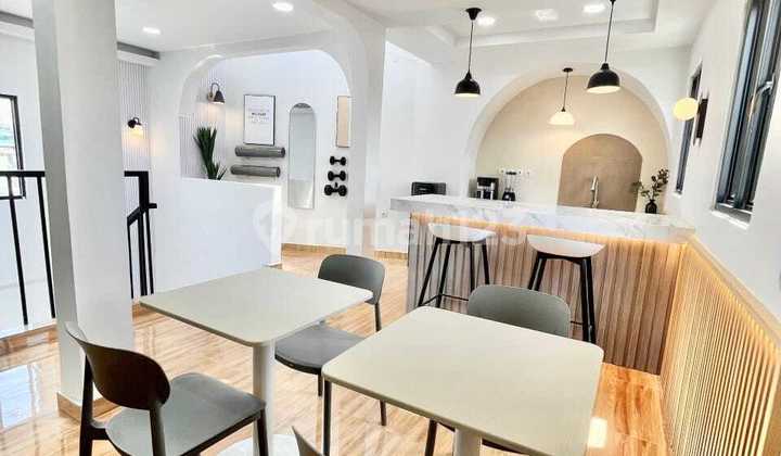 530. For Sale! Strategic Boarding House Right in Front of West Jakarta MRT Station Tomang 2